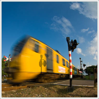 © Indots: NS trein in beweging bij Smakt